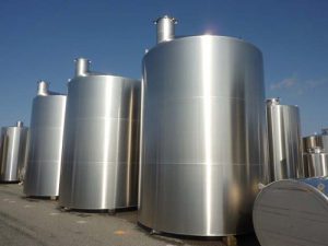 steel tanks 500x500 1