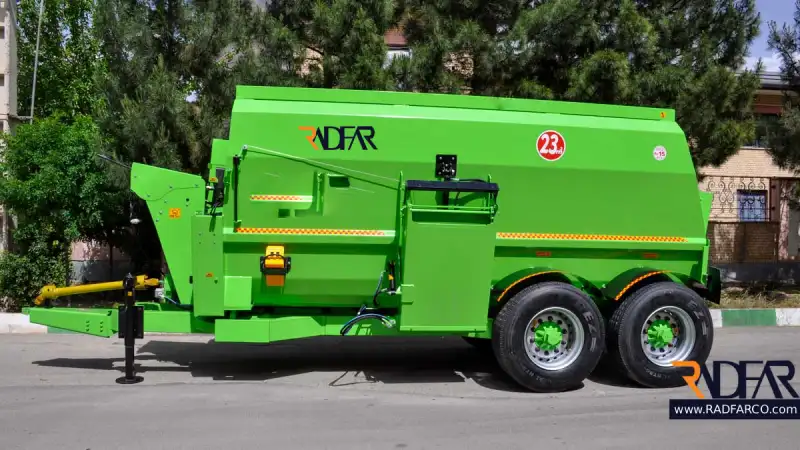 آشنایی با انواع فیدر میکسر؛ کدام مدل برای گاوداری شما بهتر است؟ 7 انواع فیدر میکسر